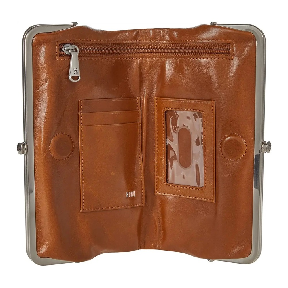 The Hobo™ Lauren clutch is a posh leather wallet slightly used